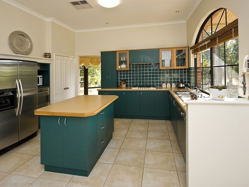 70 Watson Drive, Barragup WA 6209