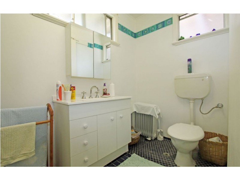 16 Nesbit Road, Greenfields WA 6210