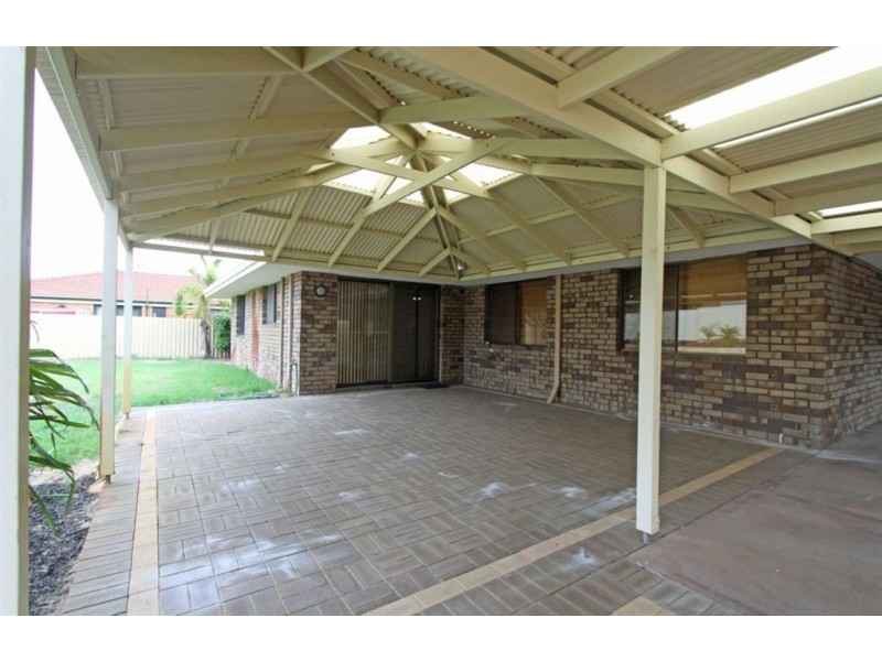 52 Glencoe Parade, Halls Head WA 6210