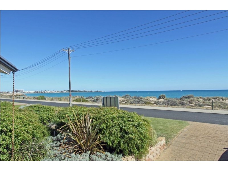 151 Ormsby Terrace, Silver Sands WA 6210