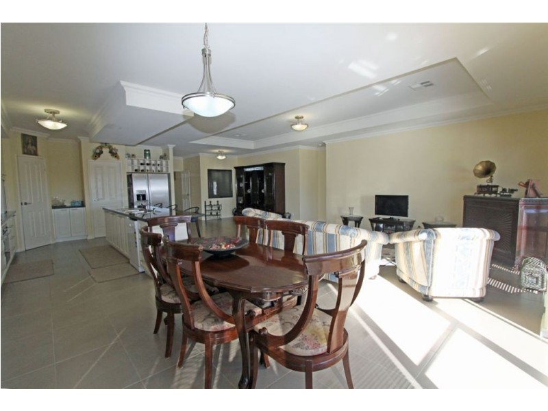 49 Katinka Retreat, Dudley Park WA 6210