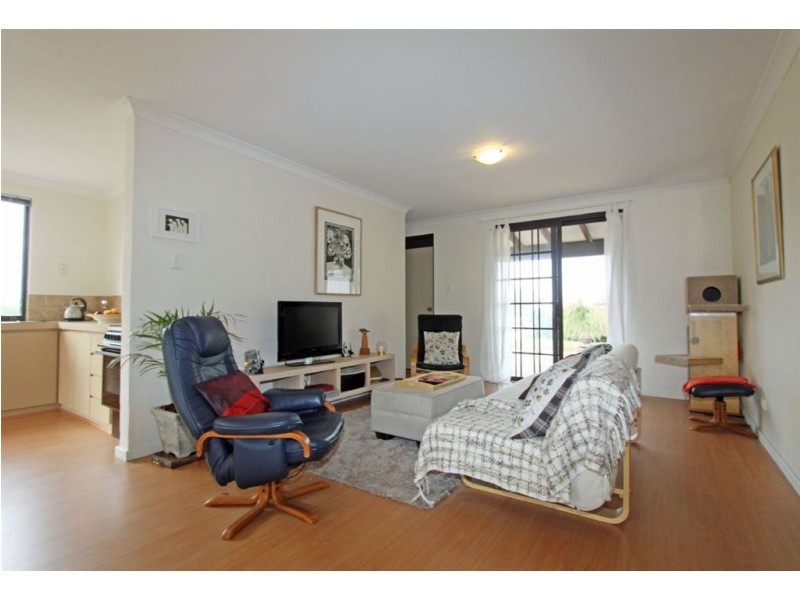 41 Yeedong Road, Falcon WA 6210