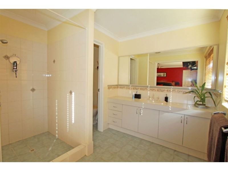 275 Mulga Drive East, Parklands WA 6180