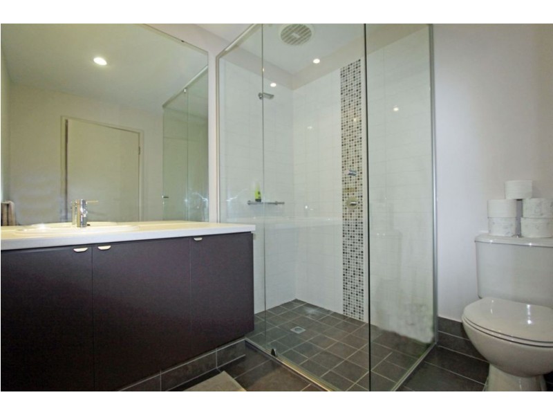 1 Portland Pass, Meadow Springs WA 6210