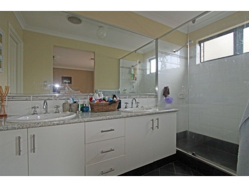 1 Fireglow Vista, Erskine WA 6210