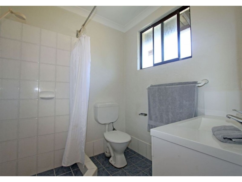 1 Inverell Place, Greenfields WA 6210