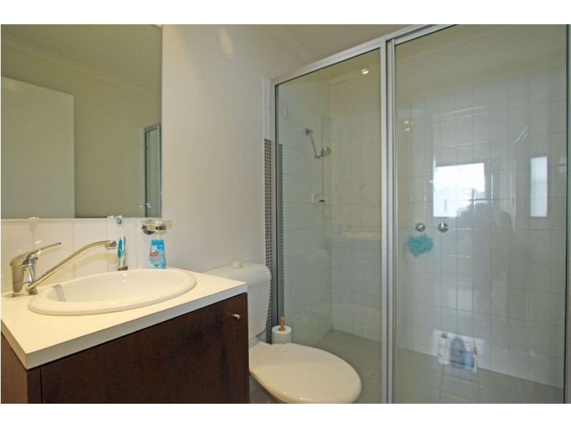 49/1 Mariners Cove Drive, Dudley Park WA 6210