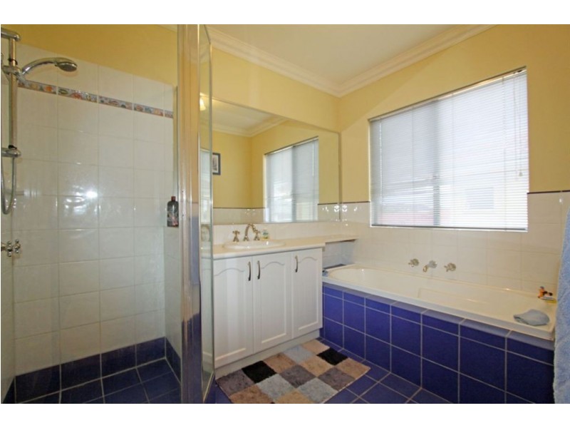 53 Ronsard Drive, San Remo WA 6210
