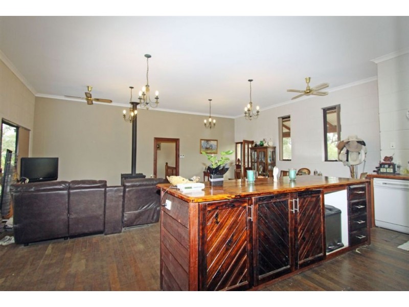 11 Church Street, North Dandalup WA 6207