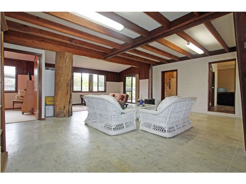 11 Church Street, North Dandalup WA 6207