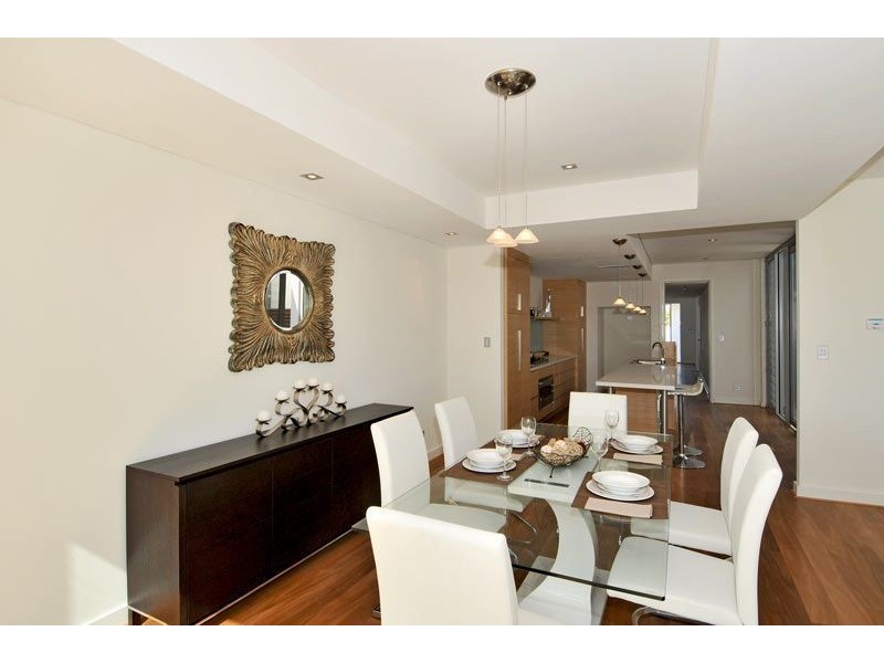 22 Tradewinds Retreat, Dudley Park WA 6210