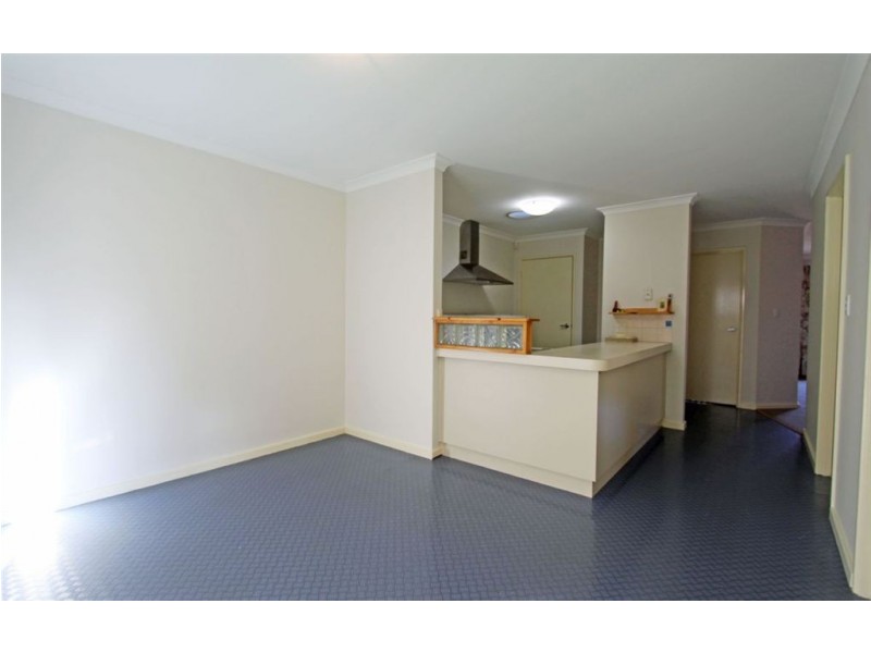 2/64 Sutton Street, Mandurah WA 6210