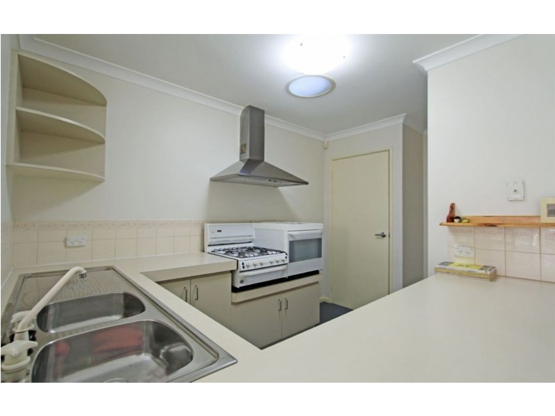 2/64 Sutton Street, Mandurah WA 6210