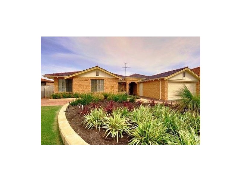 18 Seawind Drive, Silver Sands WA 6210