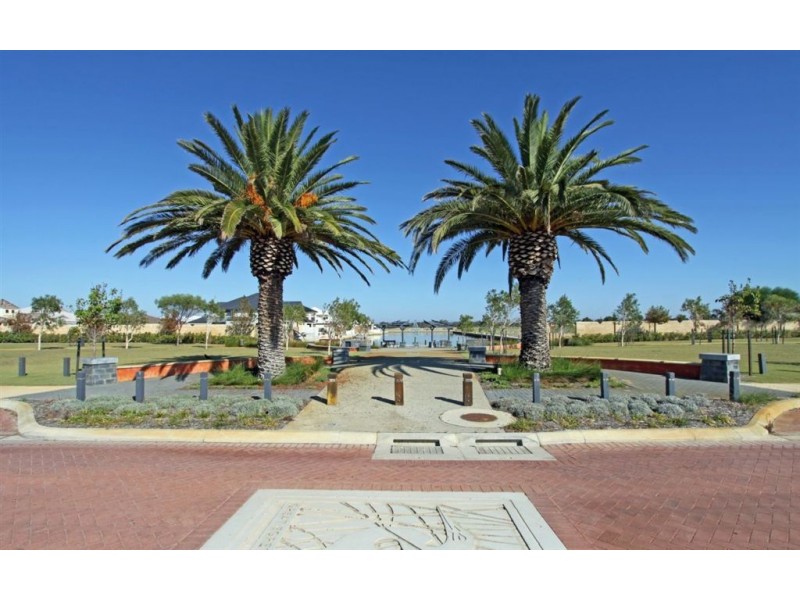 6 Twilight Court, Dudley Park WA 6210