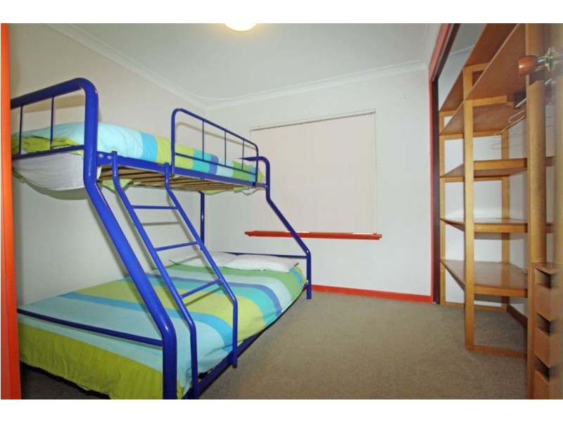 40A Halls Head Parade, Halls Head WA 6210