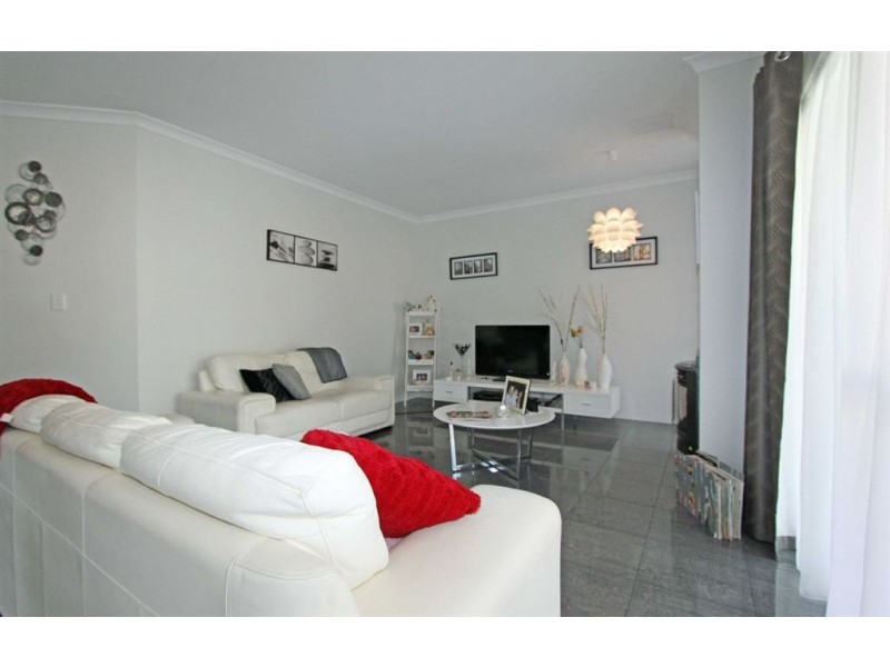 10A Clyde Place, Mandurah WA 6210