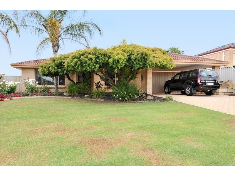 12 Carnoustie Gardens, Meadow Springs WA 6210