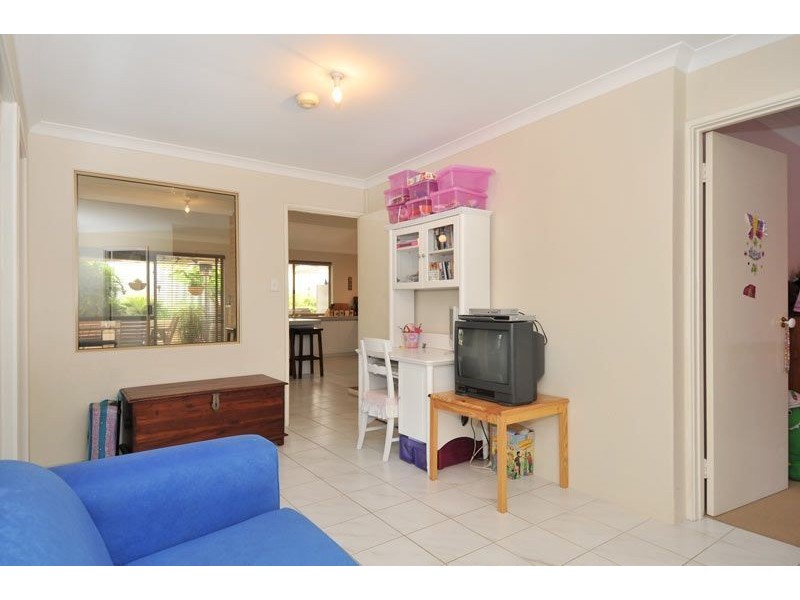 12 Carnoustie Gardens, Meadow Springs WA 6210