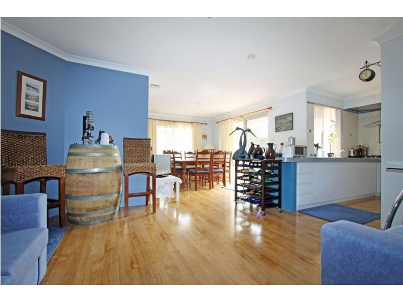 6 Kalgan Retreat, Greenfields WA 6210