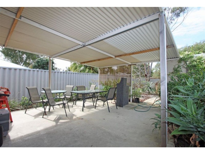 2/27A King Drive, Wannanup WA 6210