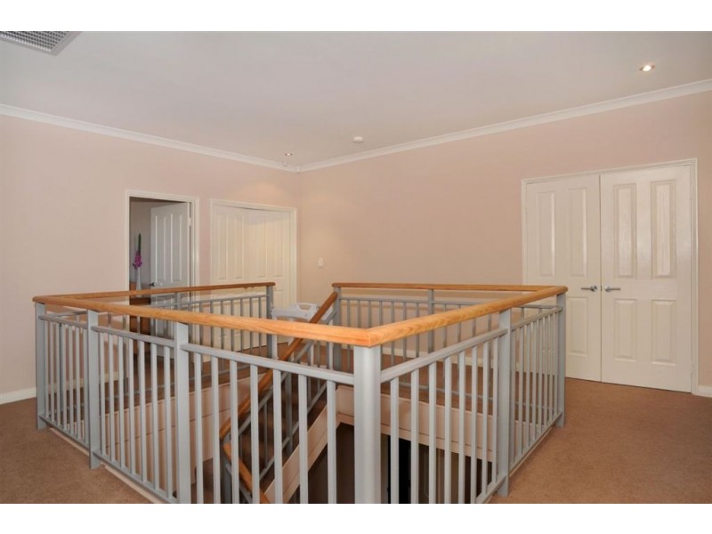 69 Richview Ramble, Wannanup WA 6210