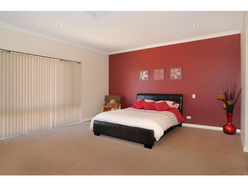 69 Richview Ramble, Wannanup WA 6210