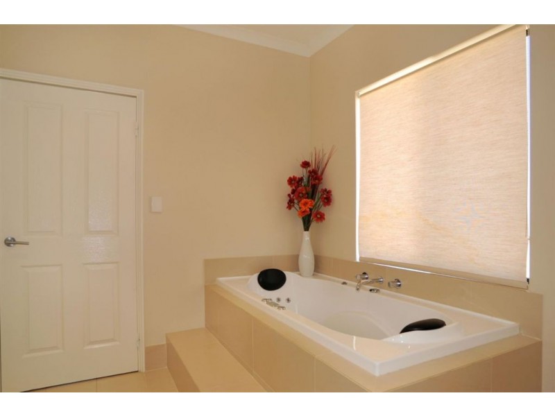 69 Richview Ramble, Wannanup WA 6210