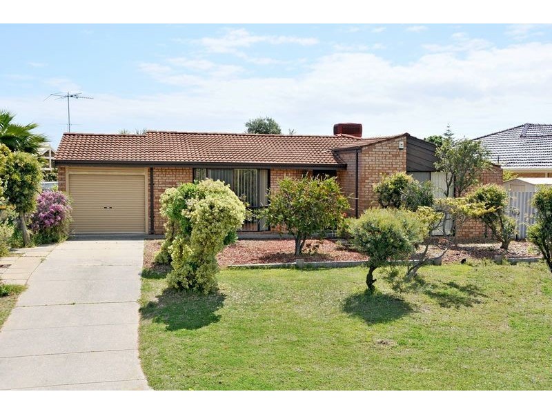 16 Seawind Drive, Silver Sands WA 6210