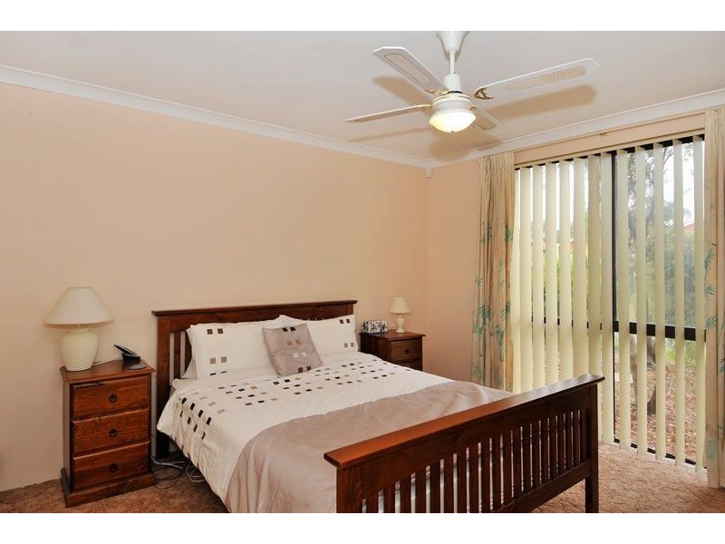 16 Seawind Drive, Silver Sands WA 6210