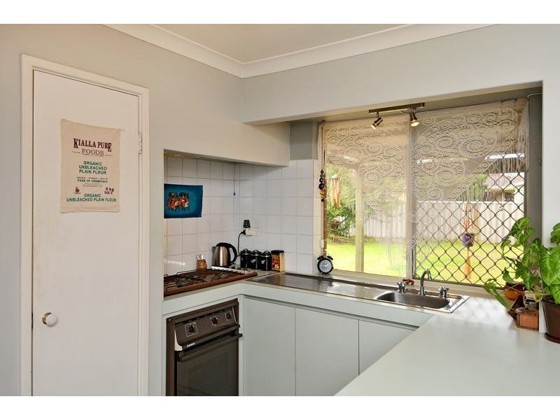 54 Cambridge Drive, Greenfields WA 6210