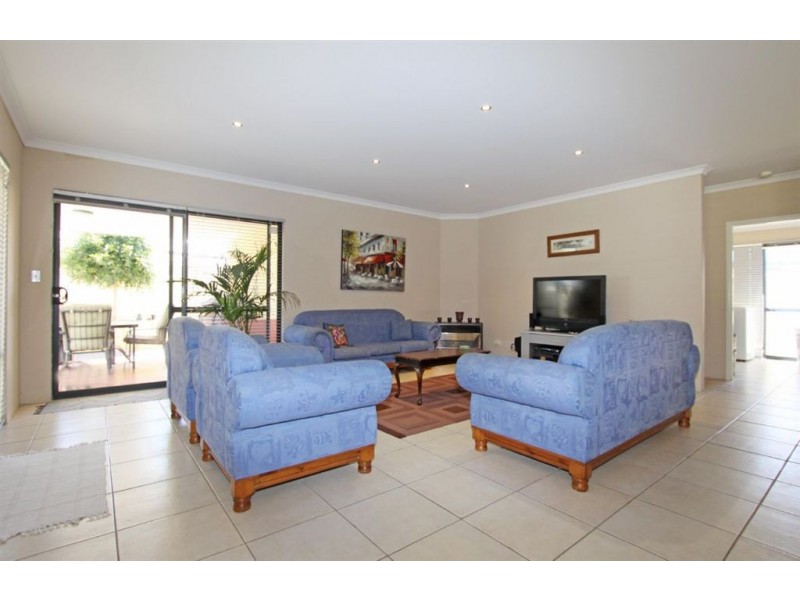 27 Petit Loop, Dudley Park WA 6210