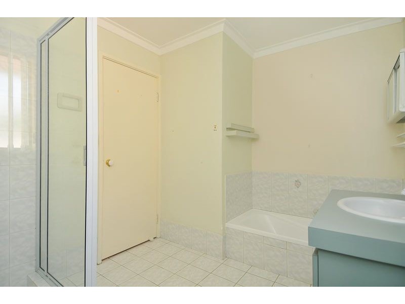 1/5 Riche Court, San Remo WA 6210