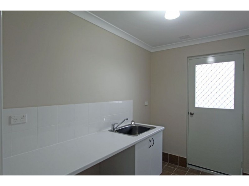 2/35A Karrul Way, Greenfields WA 6210