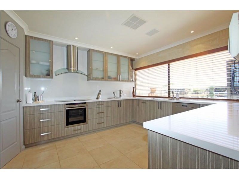 46 Brindabella Crescent, Mandurah WA 6210