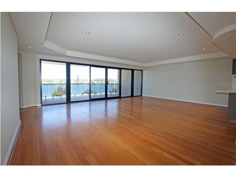 3/3 Galileo Loop, Mandurah WA 6210