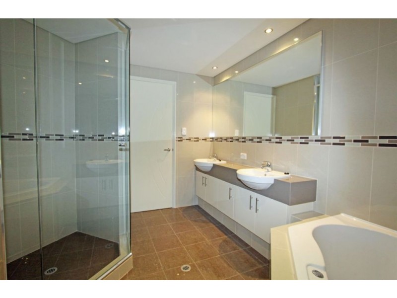 3/3 Galileo Loop, Mandurah WA 6210