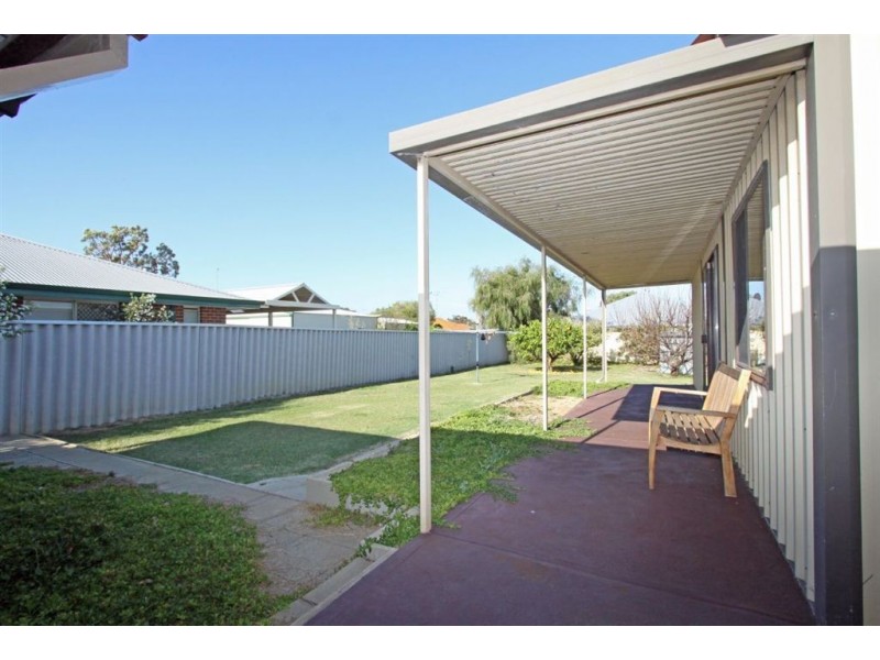 3 King Drive, Wannanup WA 6210