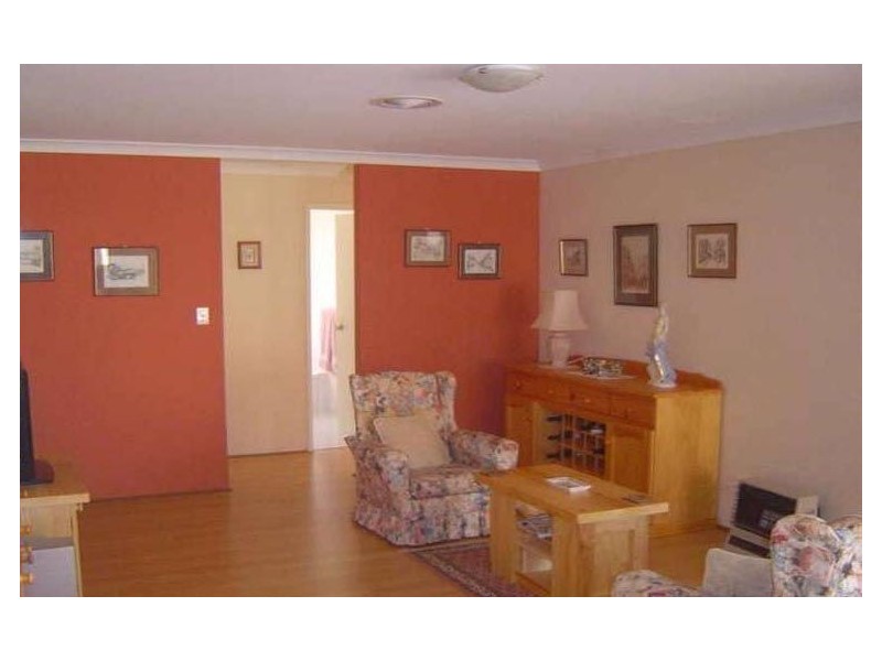 28 Ravendale Drive, Dudley Park WA 6210