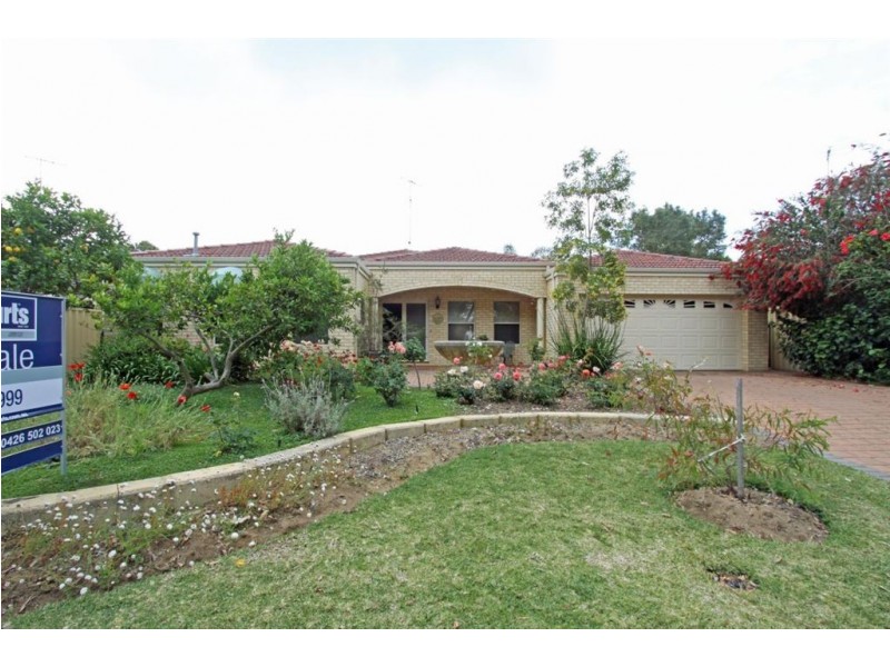 33 Willoughbridge Crescent, Erskine WA 6210