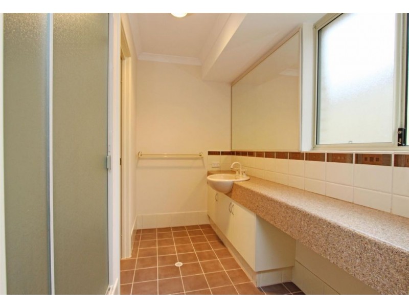 24 Evella Cove, Lakelands WA 6180