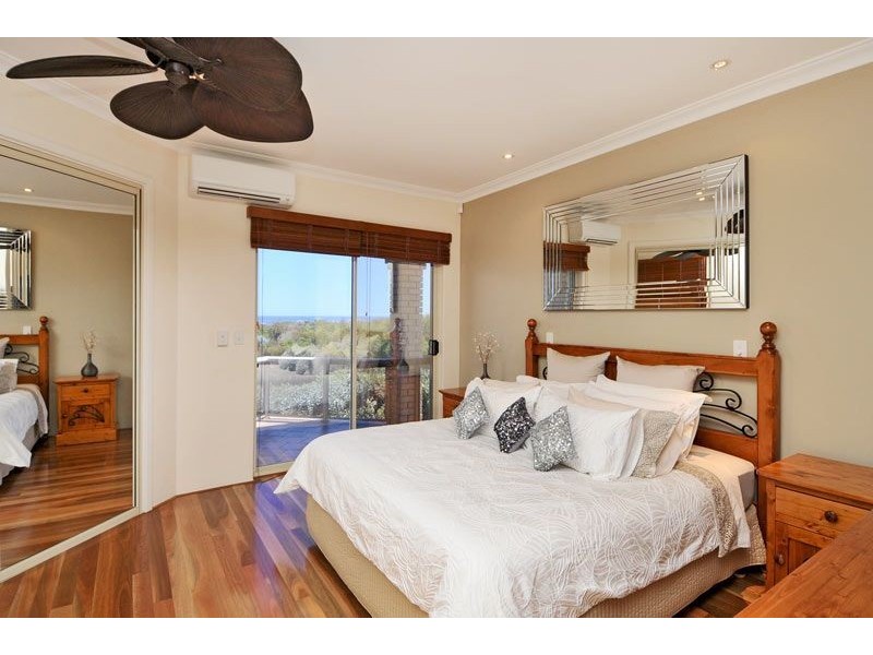 49 Admiralty Crescent, Mandurah WA 6210