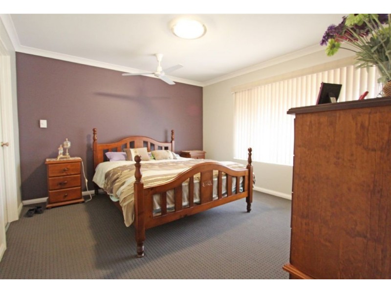 2/49 Stock Road, Parklands WA 6180