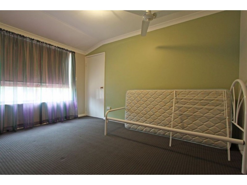 2/49 Stock Road, Parklands WA 6180