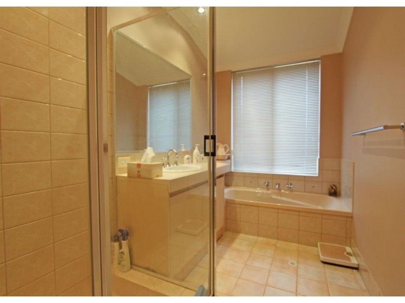 2/49 Stock Road, Parklands WA 6180