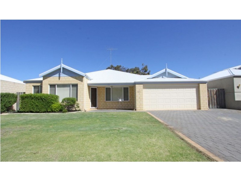 13 Onslow Court, Erskine WA 6210