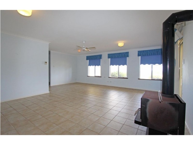139 Spinaway Parade, Falcon WA 6210