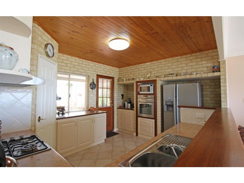 3 Avon Court, Dawesville WA 6211