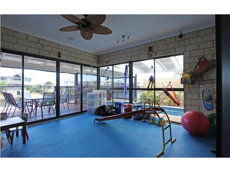 94 Avocet Island Quays, Wannanup WA 6210