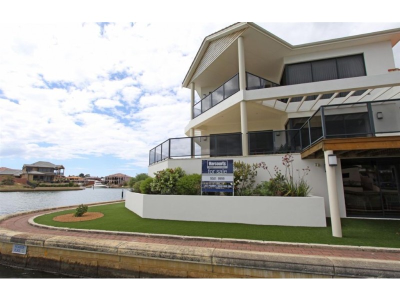 13 Picaroon Place, Halls Head WA 6210